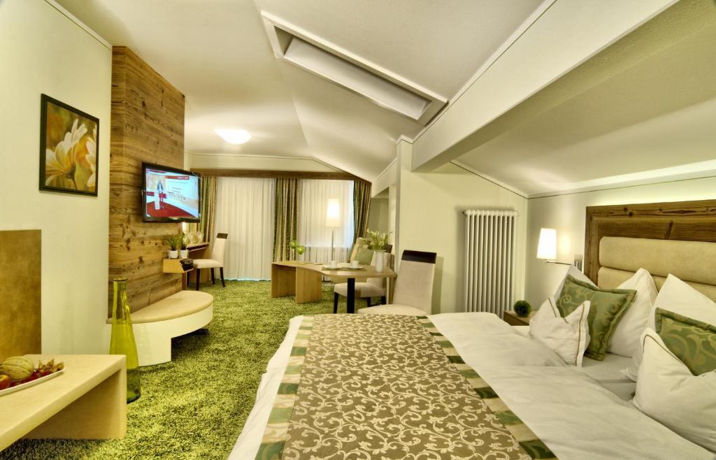 Neuhäusl Superior Hotel